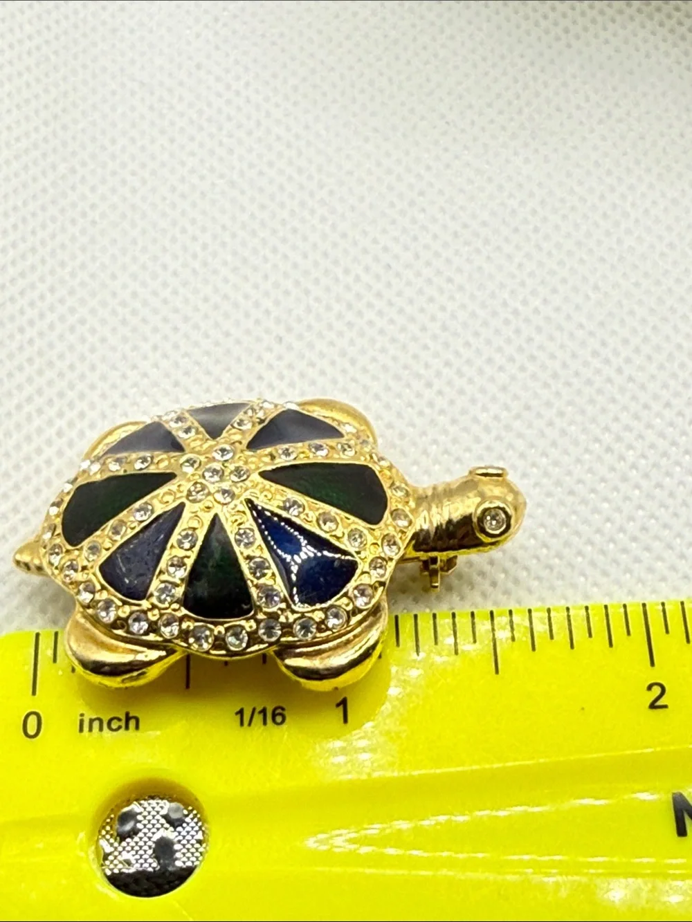 Vintage Gold-Tone Turtle Brooch Blue Green Enamel Clear Crystals high end look